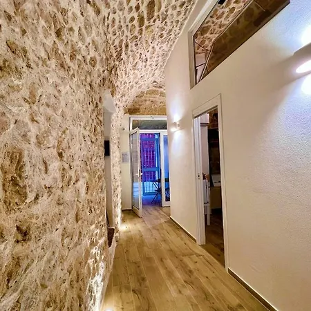 La Maison Arco Boccolicchio Oda ve Kahvaltı Manfredonia