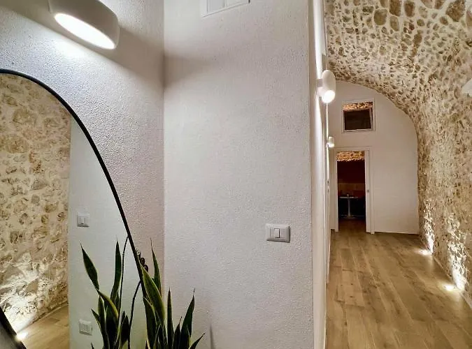 Alojamento de Acomodação e Pequeno-almoço La Maison Arco Boccolicchio 4*