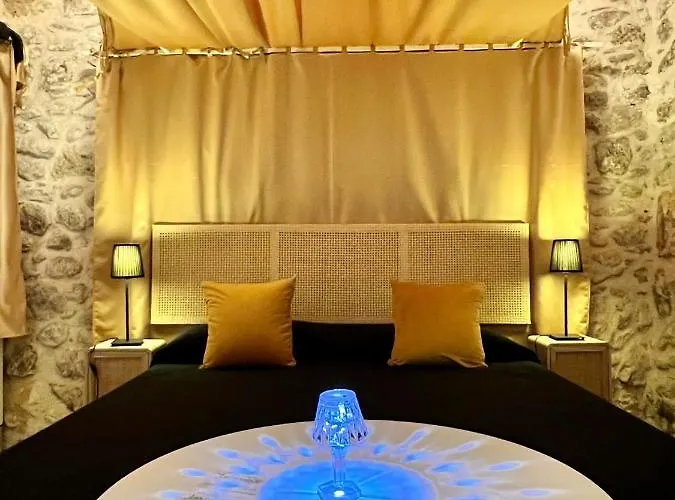 La Maison Arco Boccolicchio Alojamento de Acomodação e Pequeno-almoço Manfredónia